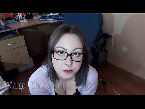 ❤️ Сексуальна дівчина в окулярах глибоко відсмоктує дилдо на камеру ☑ Порно-відео на порно uk.eggporncomics.ru ️❤